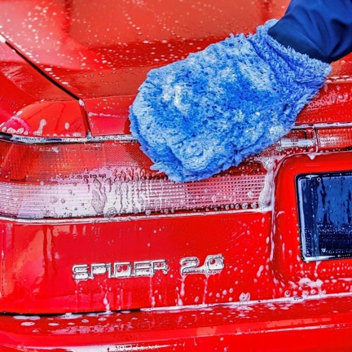 Labocosmetica SEMPER champú para coche